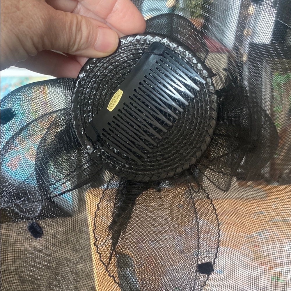 Elegant Black Hair Accessory